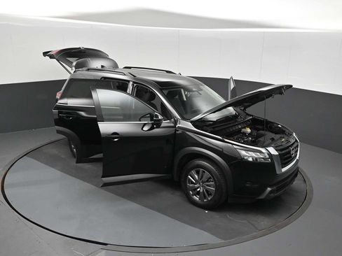 Used 2025 Nissan Pathfinder SV AWD/4WD image 26