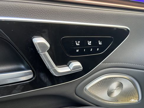 New 2025 Mercedes-Benz EQS 580 4MATIC Sedan image 14