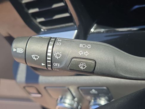 Used 2025 GMC Sierra 1500 Elevation RWD image 25