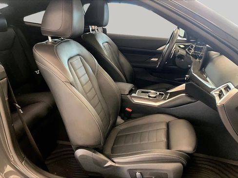 Used 2025 BMW M440i Coupe w/ Premium Package RWD image 8
