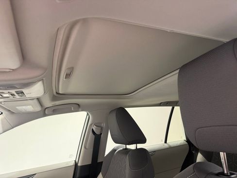 Certified 2025 Toyota RAV4 XLE image 19