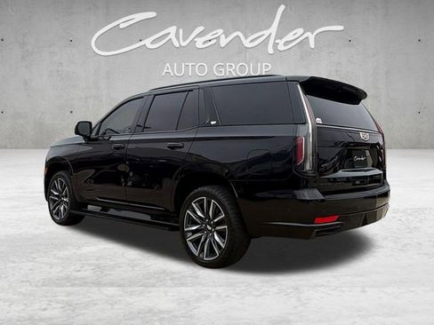 Used 2022 Cadillac Escalade Sport Platinum w/ Heavy-Duty Trailer Package AWD/4WD image 13