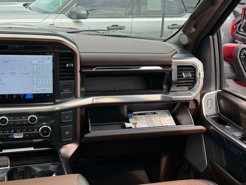 Certified 2025 Ford F150 King Ranch AWD/4WD image 37