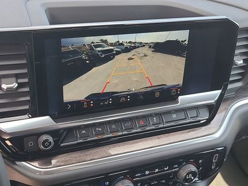 New 2026 Chevrolet Silverado 1500 LTZ w/ LTZ Convenience Package II image 31