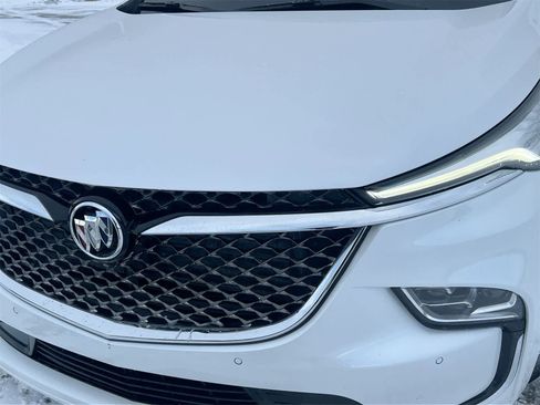 Used 2024 Buick Enclave Avenir w/ Avenir Technology Package image 11