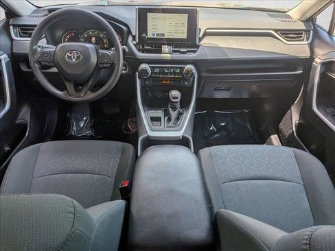 Used 2024 Toyota RAV4 XLE FWD image 16