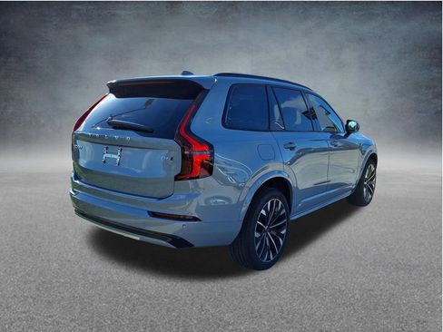 New 2026 Volvo XC90 B6 Ultra w/ Lounge Package AWD/4WD image 8
