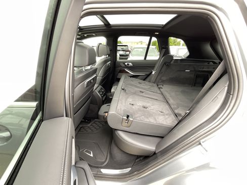 Used 2024 BMW X5 xDrive40i w/ Premium Package AWD/4WD image 30
