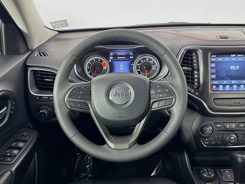 Used 2022 Jeep Cherokee Trailhawk w/ Premium Leather Package image 28