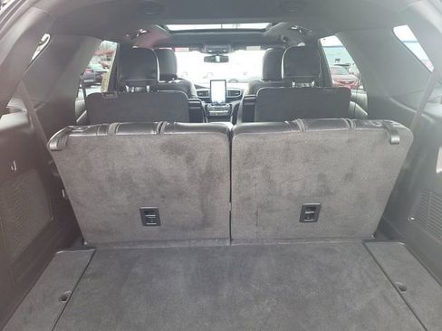 Used 2022 Ford Explorer ST w/ ST Street Pack image 22