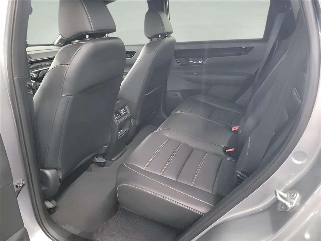 Used 2024 Honda CR-V Sport Touring image 17