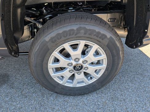New 2026 Toyota Tacoma SR5 image 5
