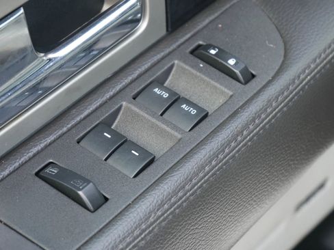 Used 2012 Ford F150 Platinum RWD image 26