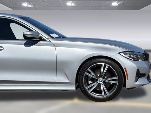 Used 2019 BMW 330i Sedan image 21