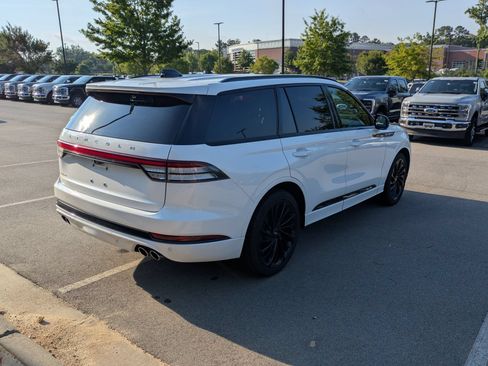 Used 2025 Lincoln Aviator Reserve w/ Equipment Group 201A AWD/4WD image 4