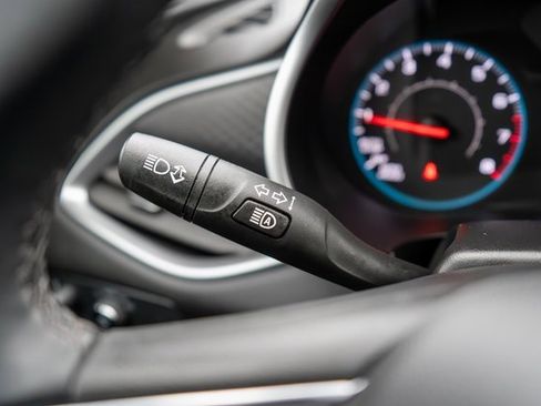 Used 2025 Chevrolet Malibu LT w/ Sport Edition image 23