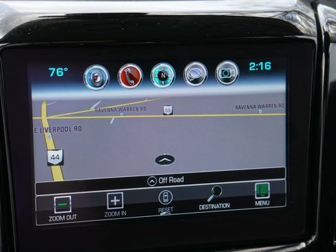 Used 2018 Chevrolet Traverse LT FWD image 34