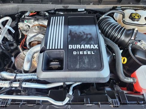 Used 2024 Chevrolet Silverado 1500 High Country w/ Technology Package image 25