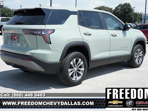 New 2025 Chevrolet Equinox LT w/ Safety and Technology Package image 7