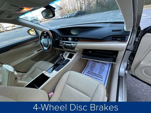 Used 2014 Lexus ES 300h image 25