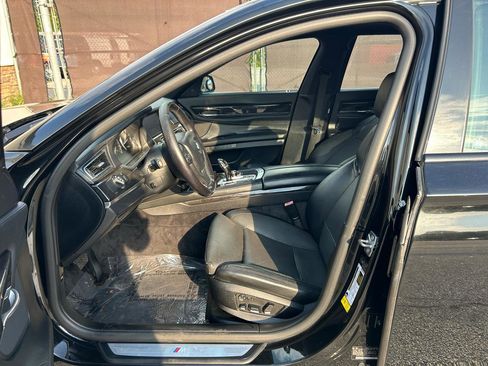 Used 2011 BMW 750Li image 8