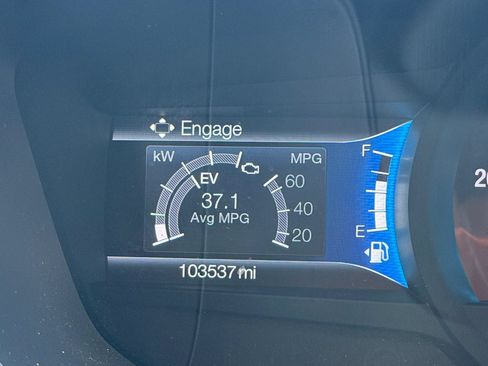 Used 2019 Ford Fusion Titanium FWD image 29