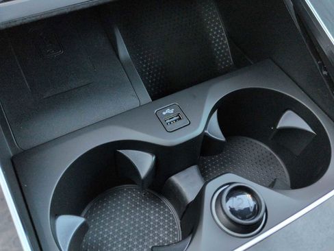 New 2026 BMW X5 xDrive50e w/ Executive Package image 33