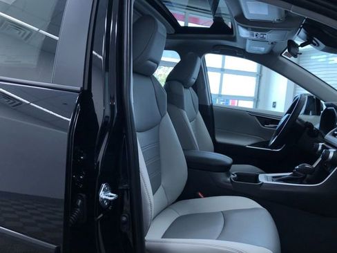 New 2025 Toyota RAV4 XLE Premium image 25