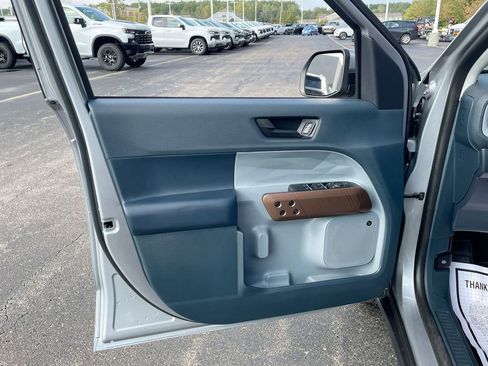 Used 2023 Ford Maverick Lariat w/ Lariat Luxury Package image 23