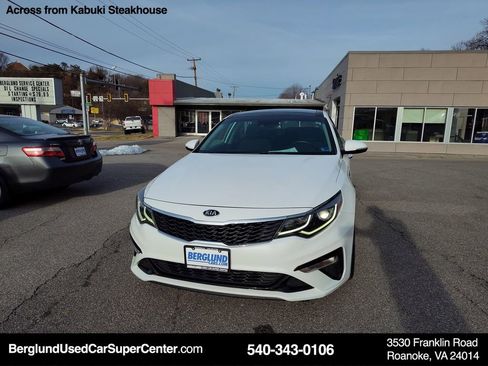 Used 2019 Kia Optima LX w/ LX Premium Package image 9