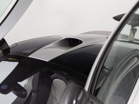 Used 2014 McLaren P1 image 87