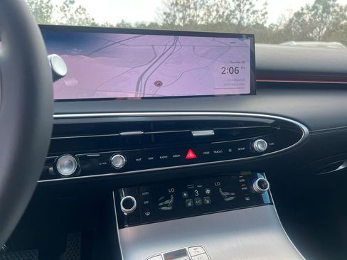 New 2026 Genesis GV70 2.5T Select image 22