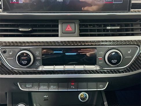 Used 2023 Audi A4 2.0T Premium Plus image 16