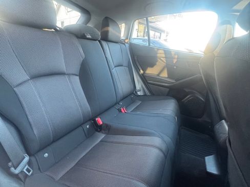 Used 2022 Subaru Impreza 2.0i Premium image 12