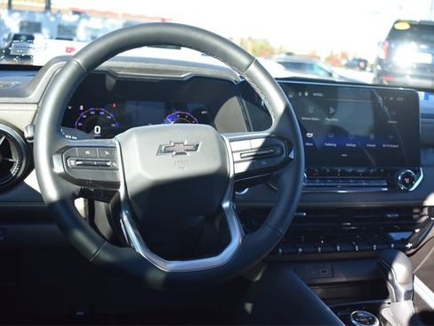 Certified 2025 Chevrolet Colorado ZR2 w/ Midnight Edition image 20