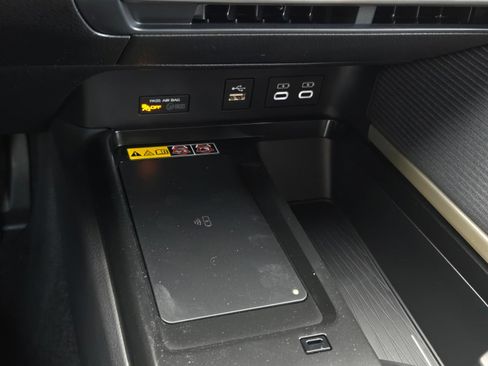Certified 2026 Toyota Camry SE FWD image 17