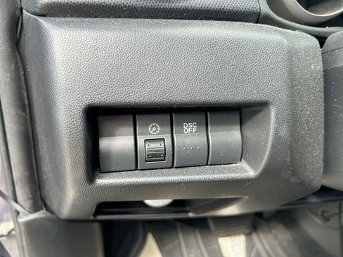 Used 2007 MAZDA MAZDA3 s Touring FWD image 13