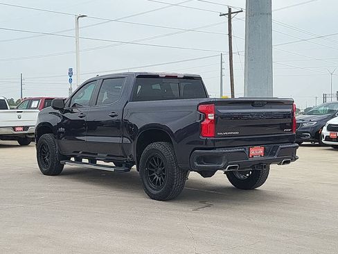 Used 2023 Chevrolet Silverado 1500 RST AWD/4WD image 12