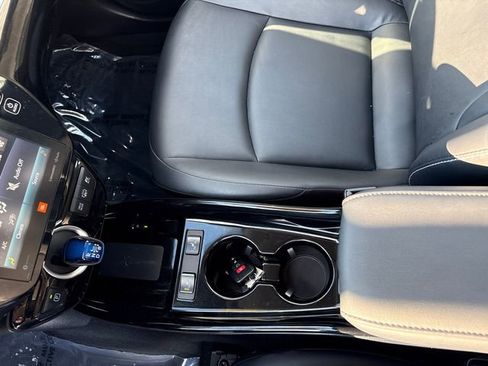 Certified 2021 Toyota Prius Prime Limited image 37