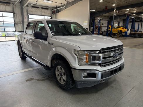 Used 2019 Ford F150 XLT w/ Equipment Group 301A Mid AWD/4WD image 4