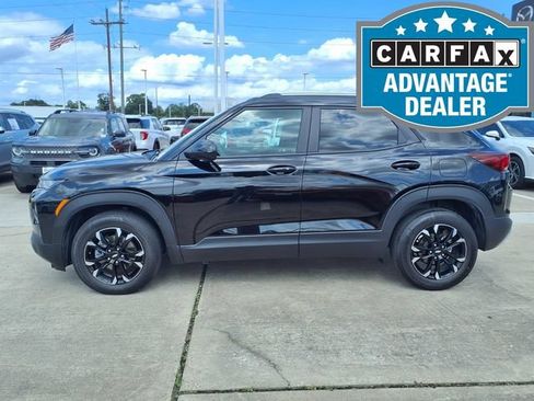 Used 2023 Chevrolet TrailBlazer LT w/ Convenience Package FWD image 9