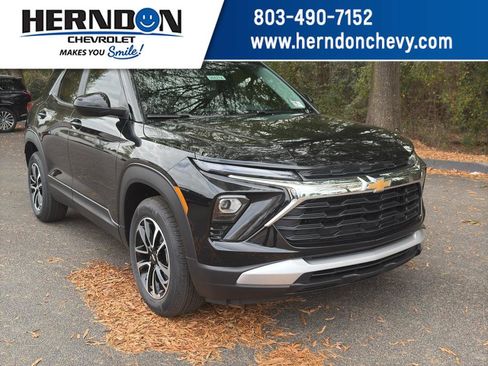 New 2026 Chevrolet TrailBlazer LT image 1