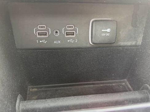Used 2022 Jeep Grand Cherokee L Limited AWD/4WD image 17