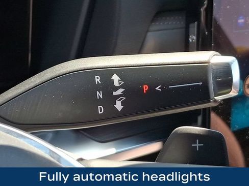 Used 2025 GMC Terrain Elevation AWD/4WD image 11