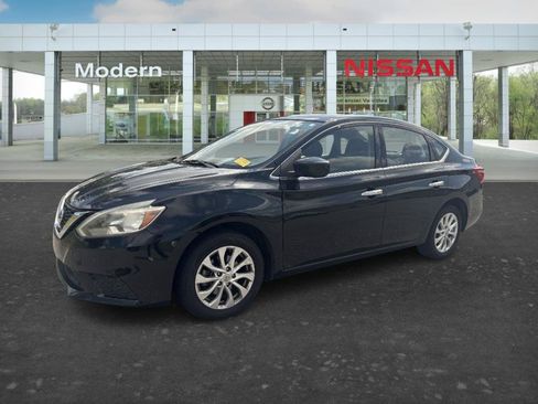 Used 2018 Nissan Sentra SV FWD image 1
