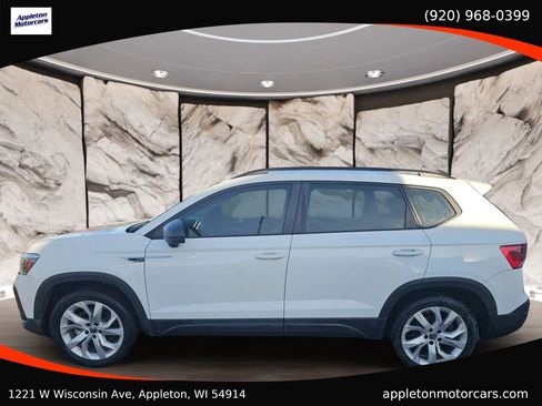 Used 2023 Volkswagen Taos S image 11