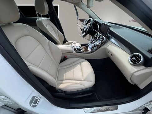 Used 2015 Mercedes-Benz C 300 4MATIC Sedan image 18