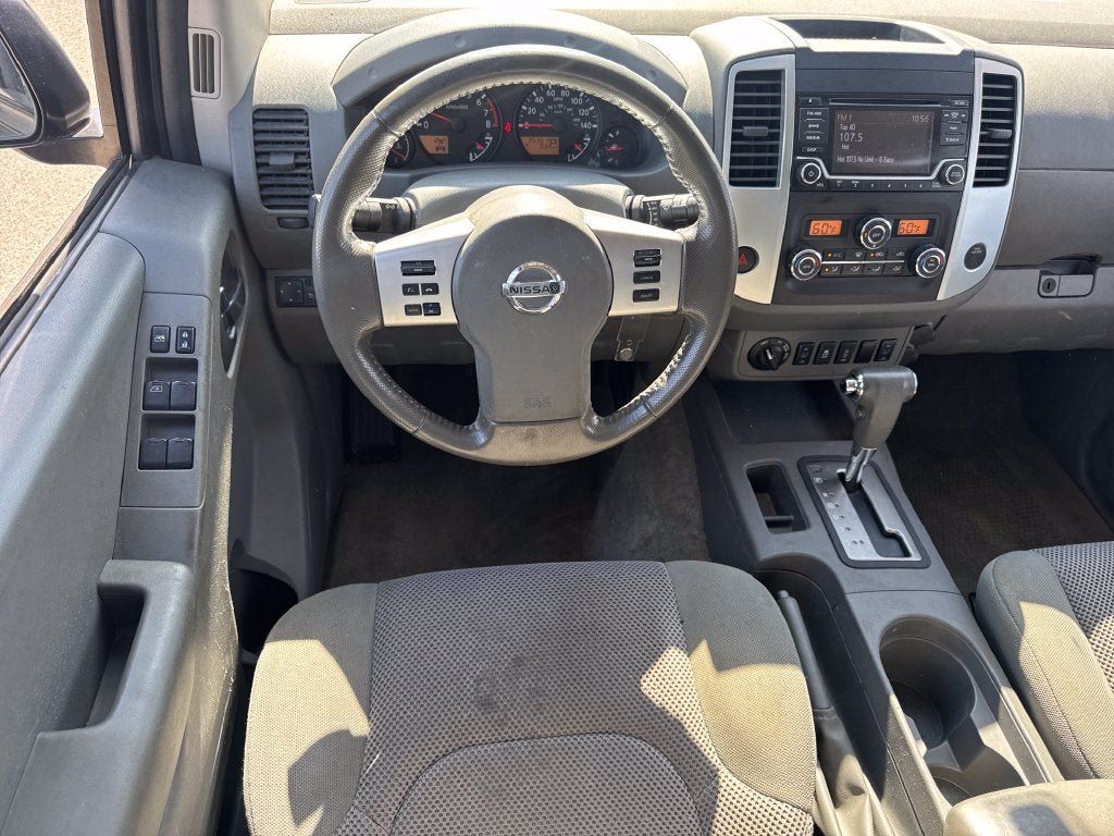 Used 2016 Nissan Frontier SV w/ SV Value Truck Package AWD/4WD image 14