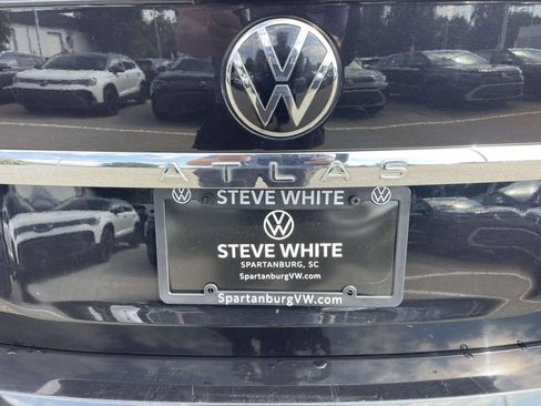 Used 2021 Volkswagen Atlas SE AWD/4WD image 11