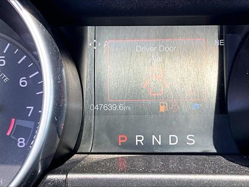 Used 2019 Ford Mustang GT Premium RWD image 18